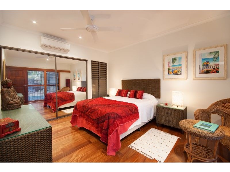 Clifton Beach QLD 4879