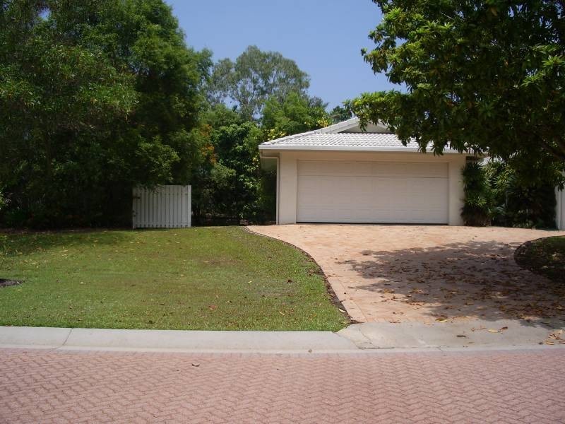 Kewarra Beach QLD 4879