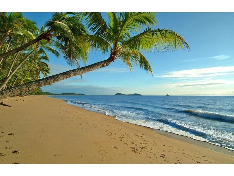 Clifton Beach QLD 4879