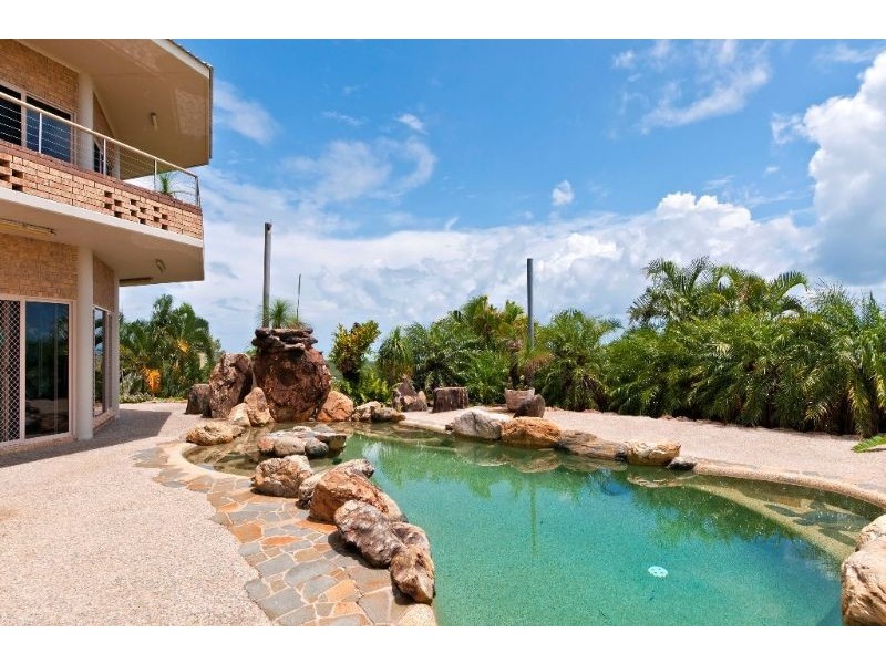 Trinity Beach QLD 4879