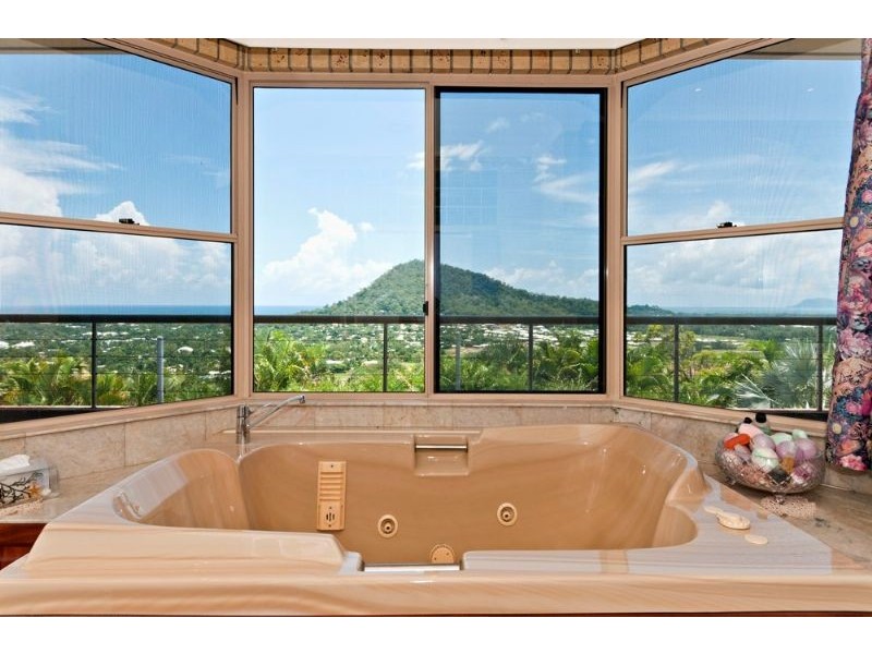 Trinity Beach QLD 4879