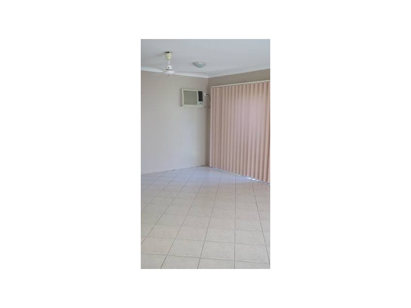 1/7 Hagen Close, Trinity Beach QLD 4879