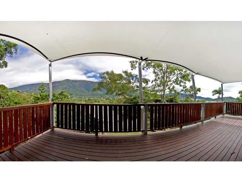 14 Slate Close, Brinsmead QLD 4870