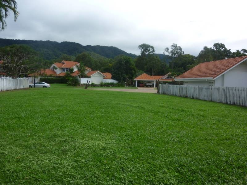 Kewarra Beach QLD 4879