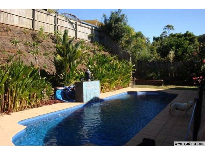 7 Bayu Close, Redlynch QLD 4870