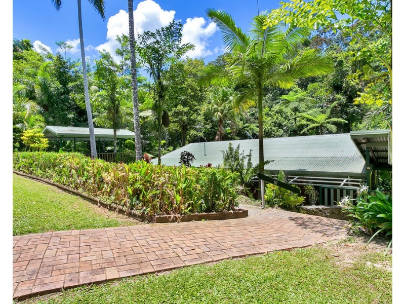 19 Kuranda Crescent, Kuranda QLD 4881