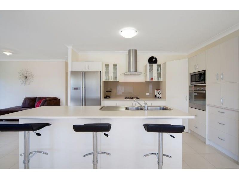 6 Newberry Street, Smithfield QLD 4878