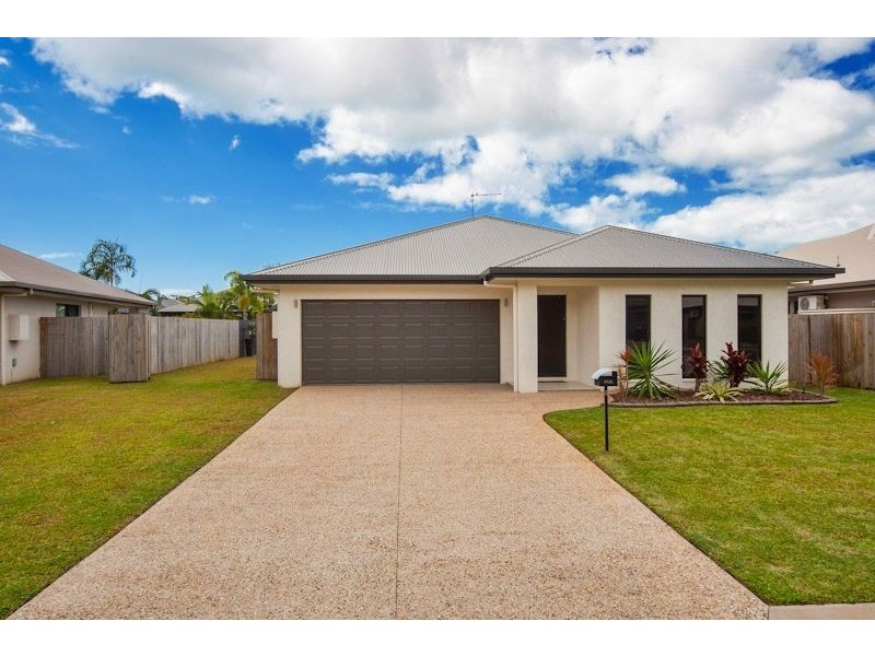6 Newberry Street, Smithfield QLD 4878