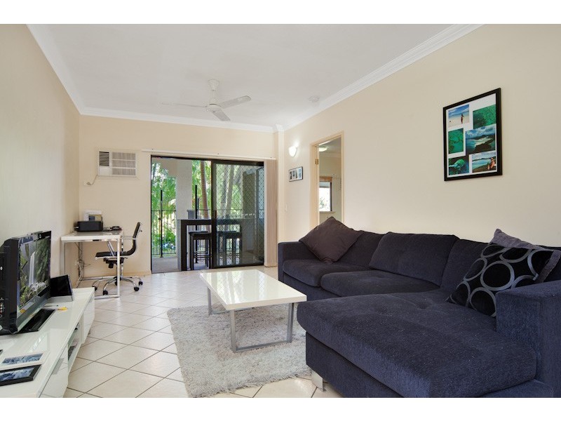 4/106 Moore Street, Trinity Beach QLD 4879