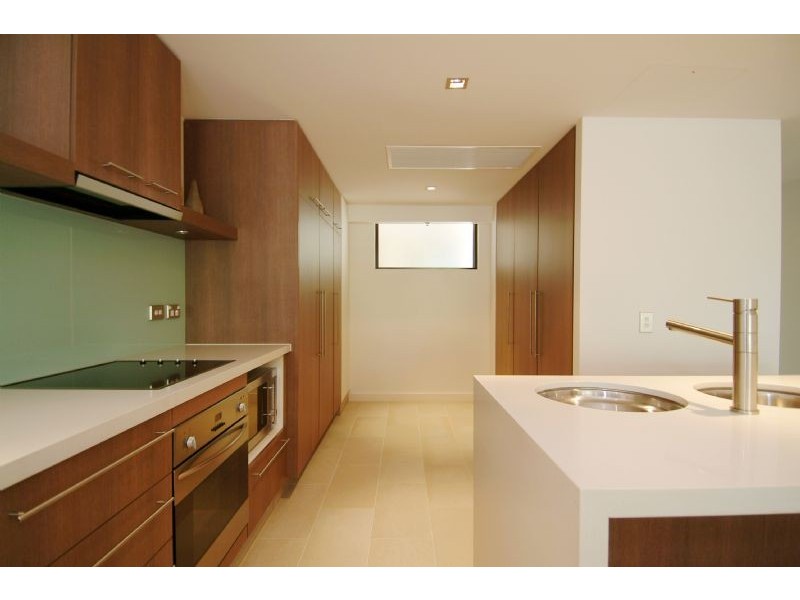 P’house 407/5 Triton Street, Palm Cove QLD 4879