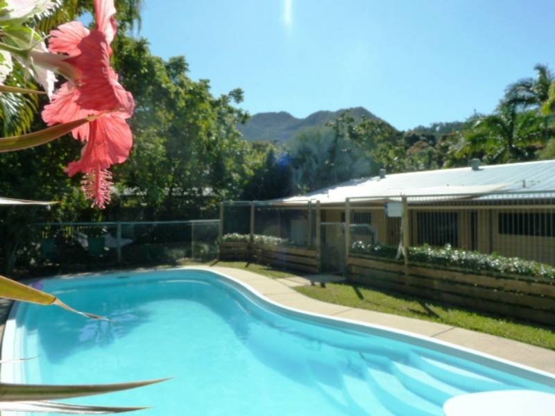 76 Survey Street, Smithfield QLD 4878