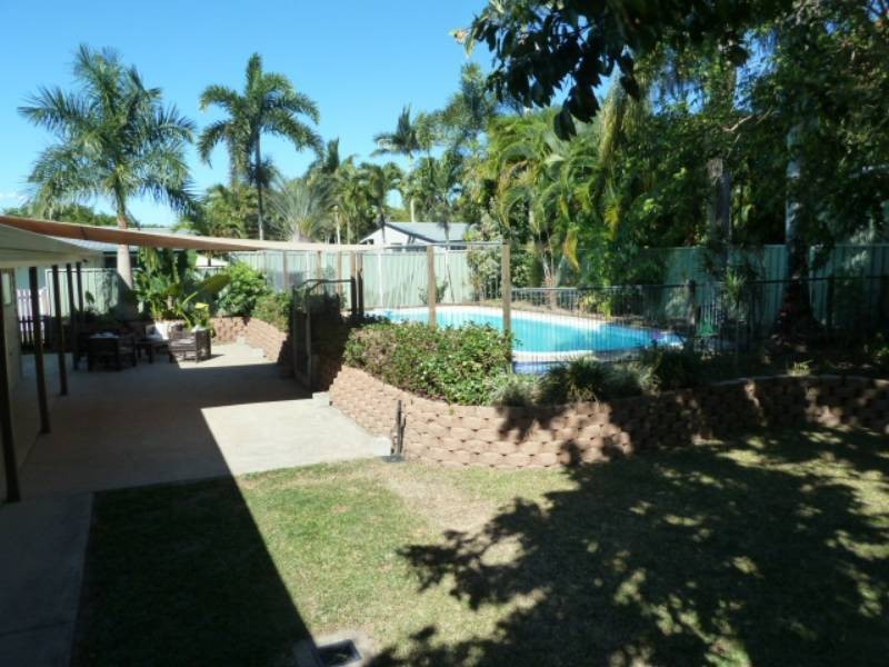 76 Survey Street, Smithfield QLD 4878