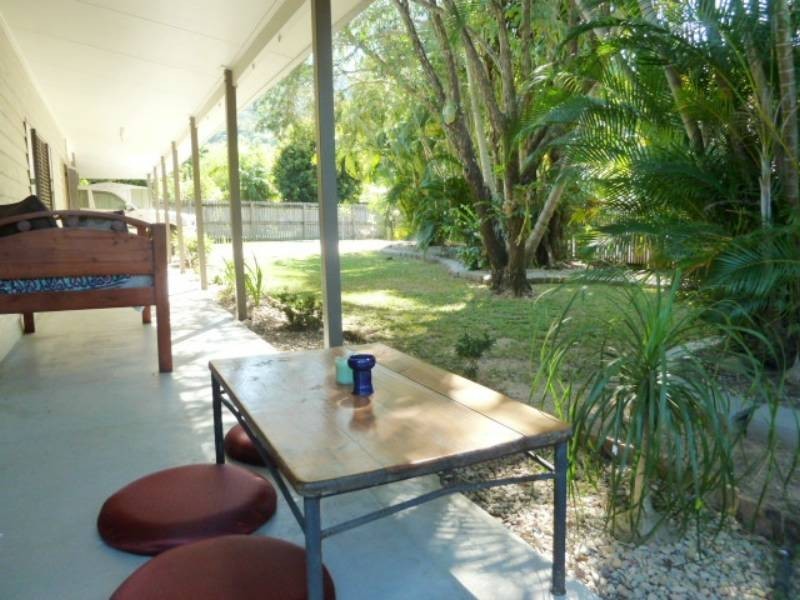 76 Survey Street, Smithfield QLD 4878