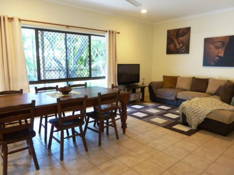 76 Survey Street, Smithfield QLD 4878