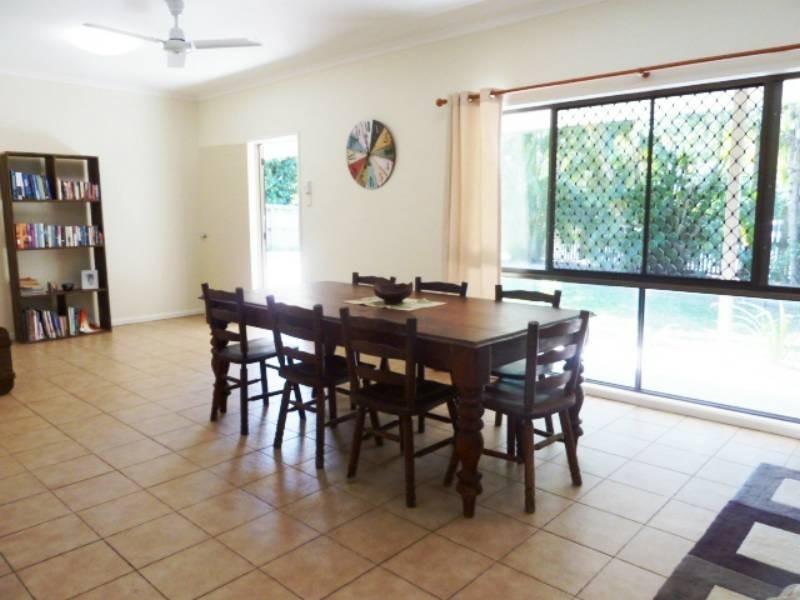 76 Survey Street, Smithfield QLD 4878