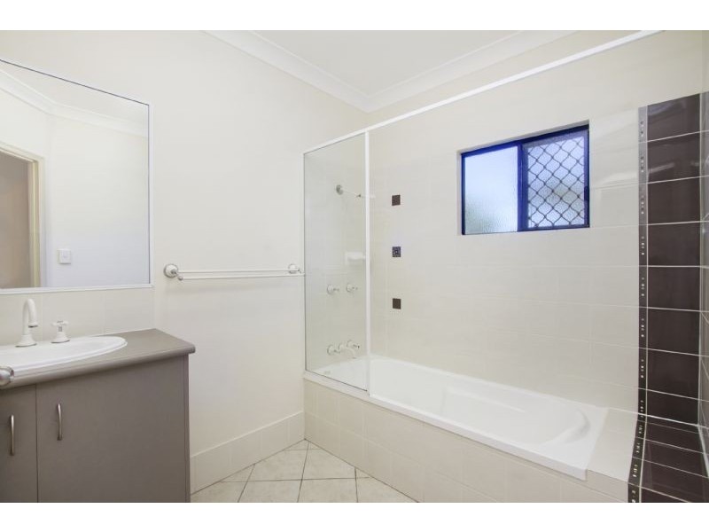 Kewarra Beach QLD 4879