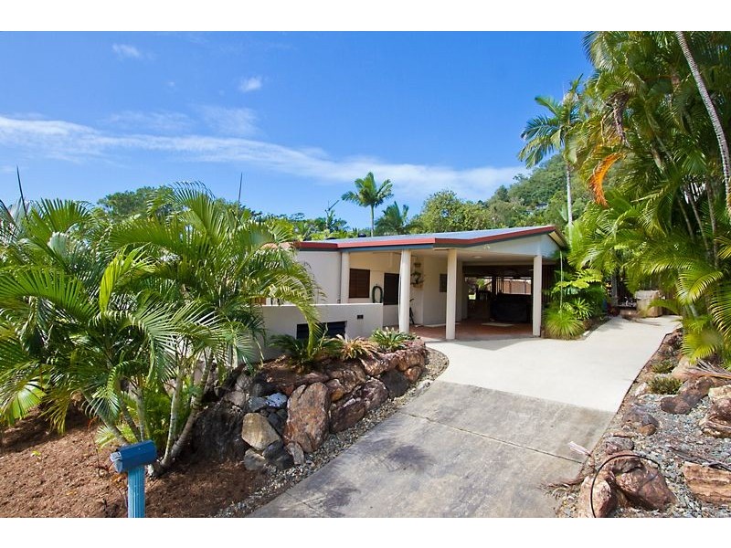 Trinity Beach QLD 4879