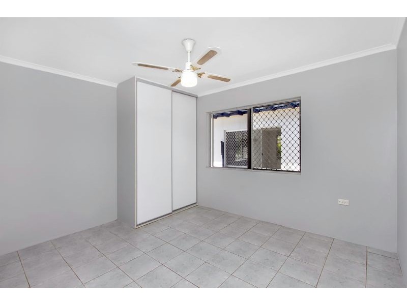 1 Cayley Street, Trinity Beach QLD 4879