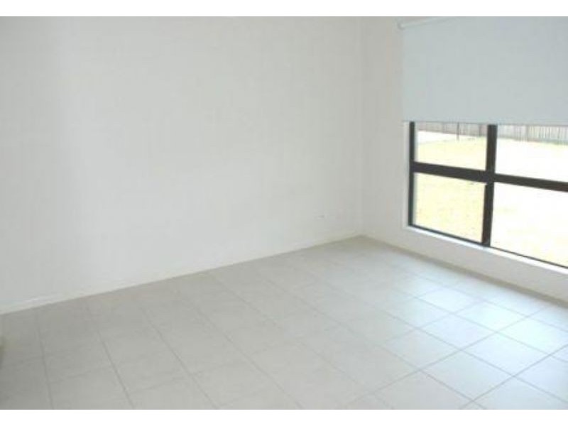 77 Landsborough Drive, Smithfield QLD 4878