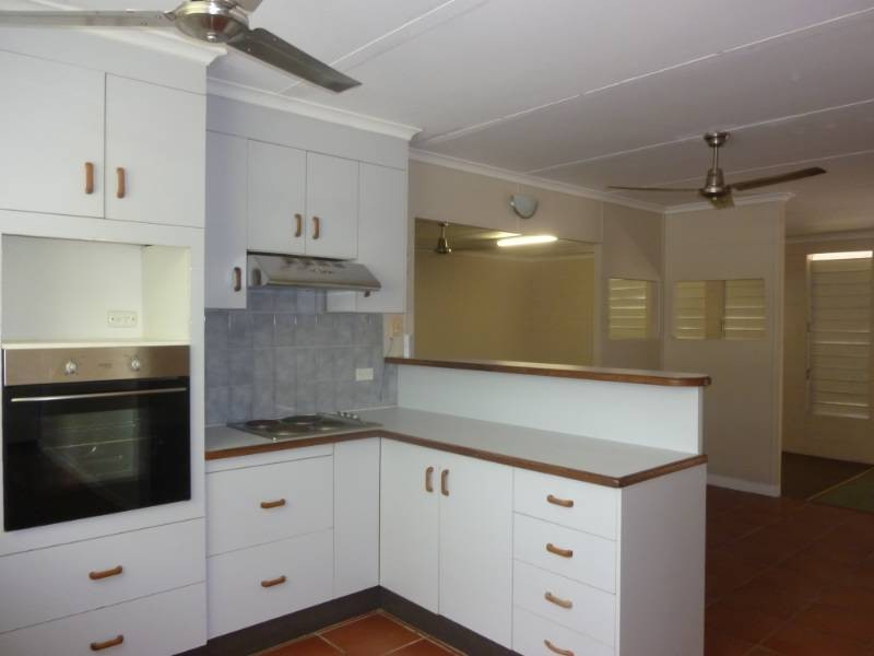 Clifton Beach QLD 4879