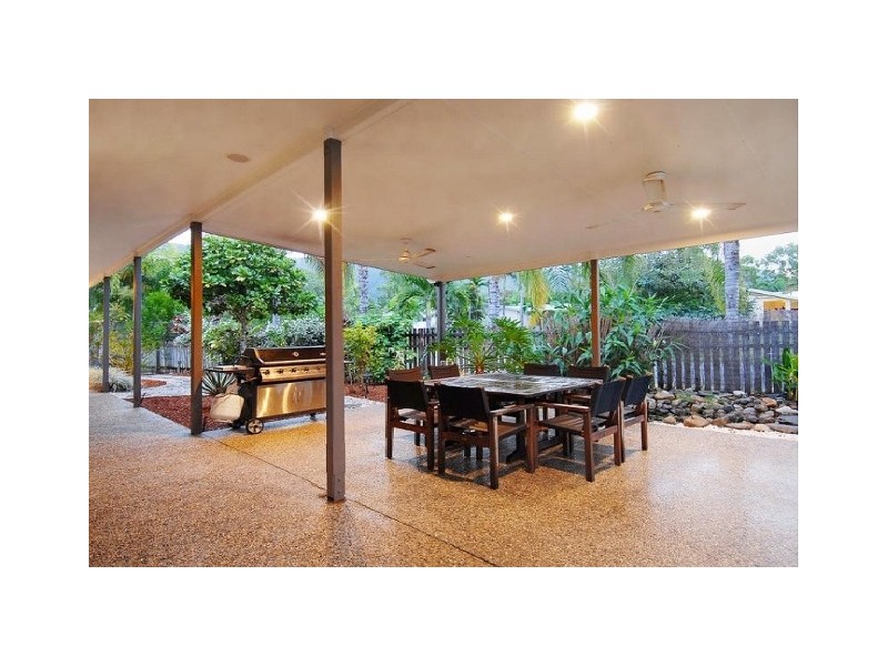 53 Bramble Street, Clifton Beach QLD 4879