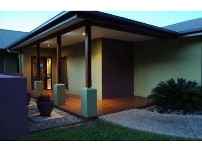26 Moore Road, Kewarra Beach QLD 4879