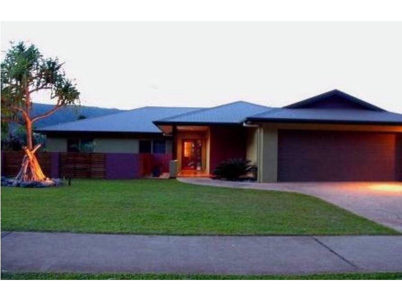 26 Moore Road, Kewarra Beach QLD 4879