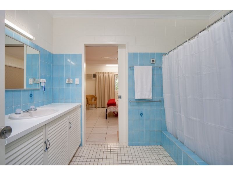 14 Cambrian Avenue, Smithfield QLD 4878