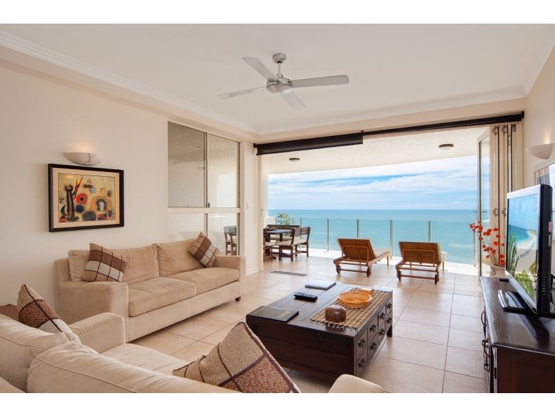 Trinity Beach QLD 4879