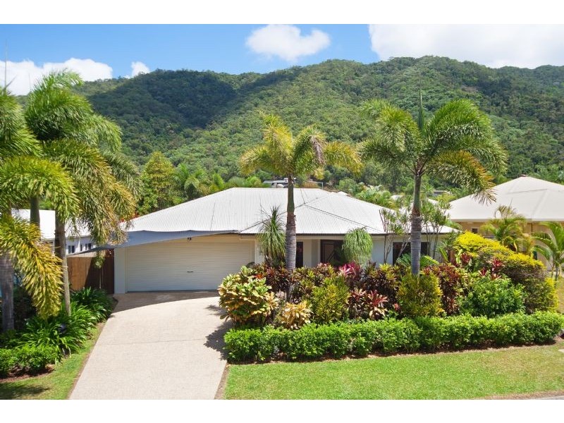 9 Sago Close, Palm Cove QLD 4879