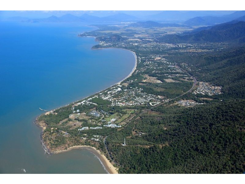9 Sago Close, Palm Cove QLD 4879