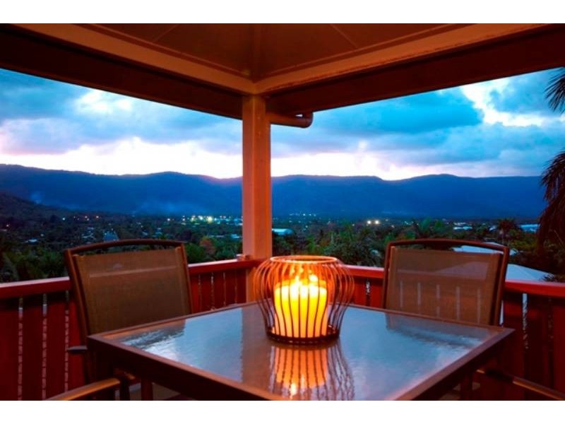 23 Lookout Terrace, Trinity Beach QLD 4879