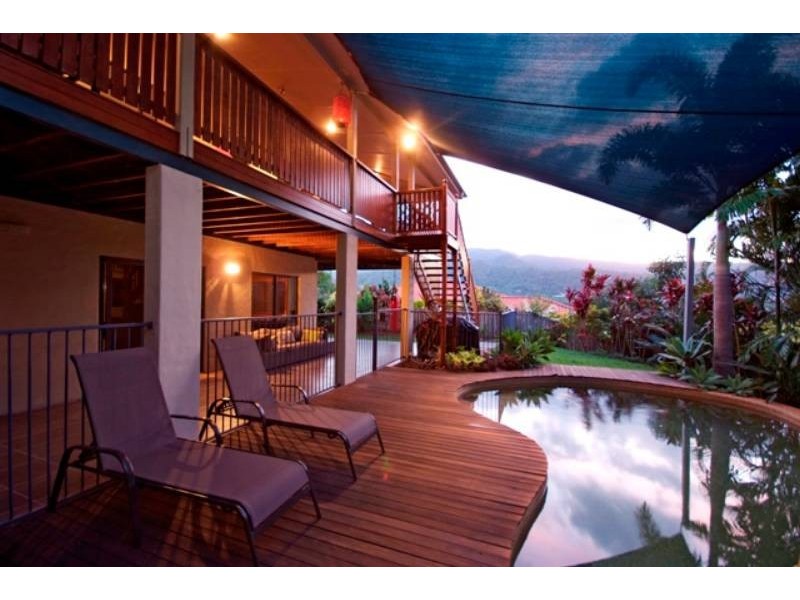 23 Lookout Terrace, Trinity Beach QLD 4879