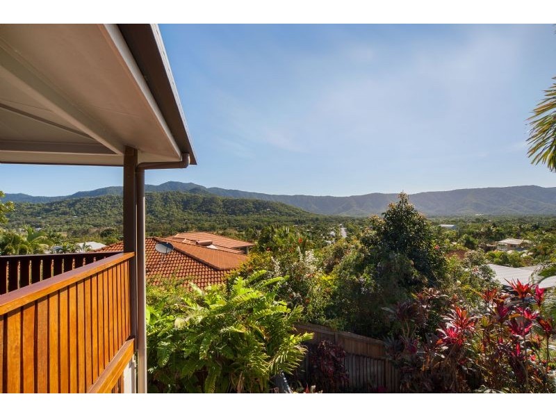 23 Lookout Terrace, Trinity Beach QLD 4879
