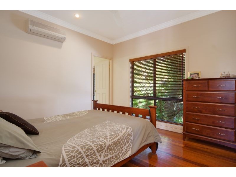 23 Lookout Terrace, Trinity Beach QLD 4879