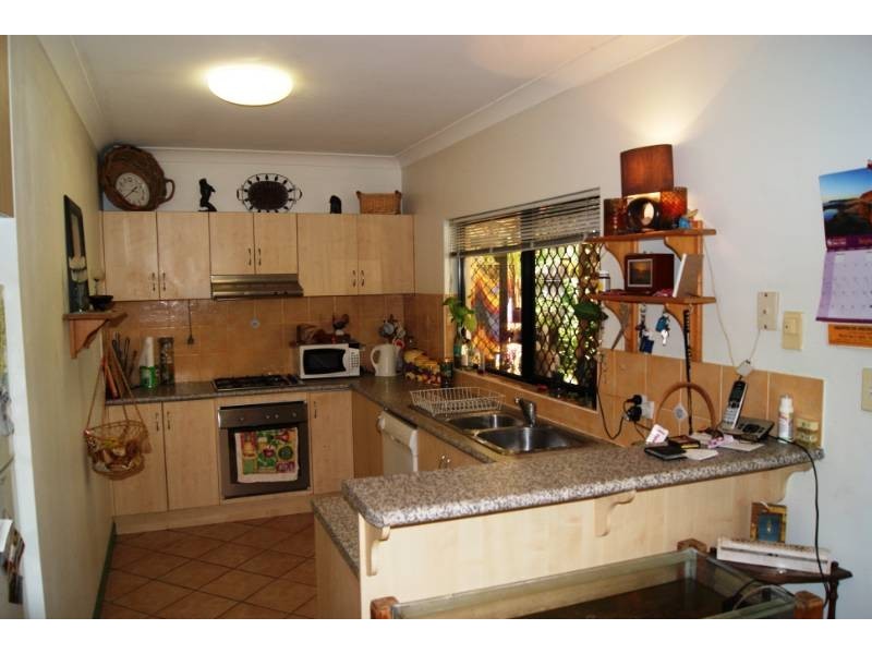 Kewarra Beach QLD 4879