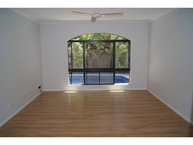 44 Moore Road, Kewarra Beach QLD 4879