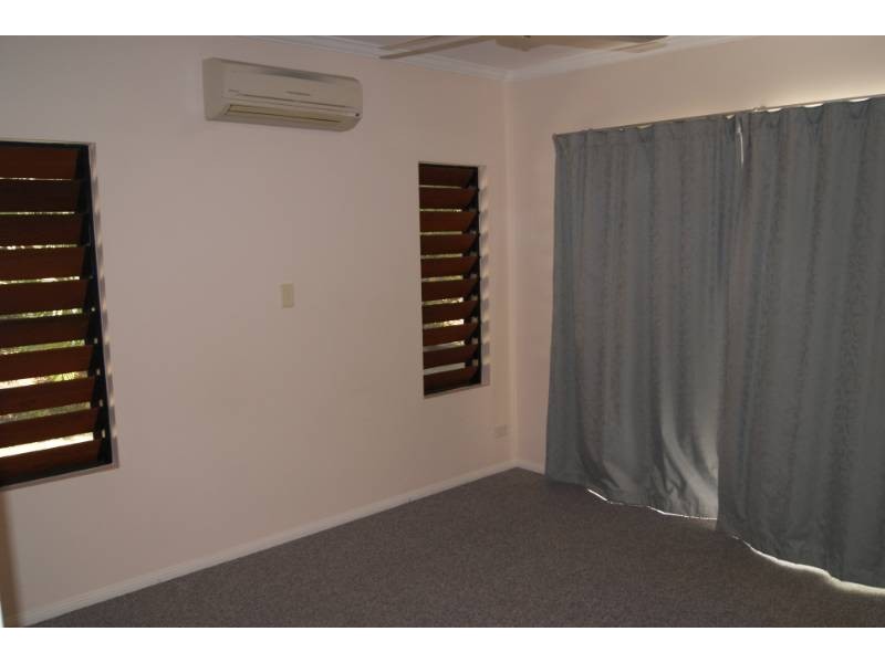 44 Moore Road, Kewarra Beach QLD 4879