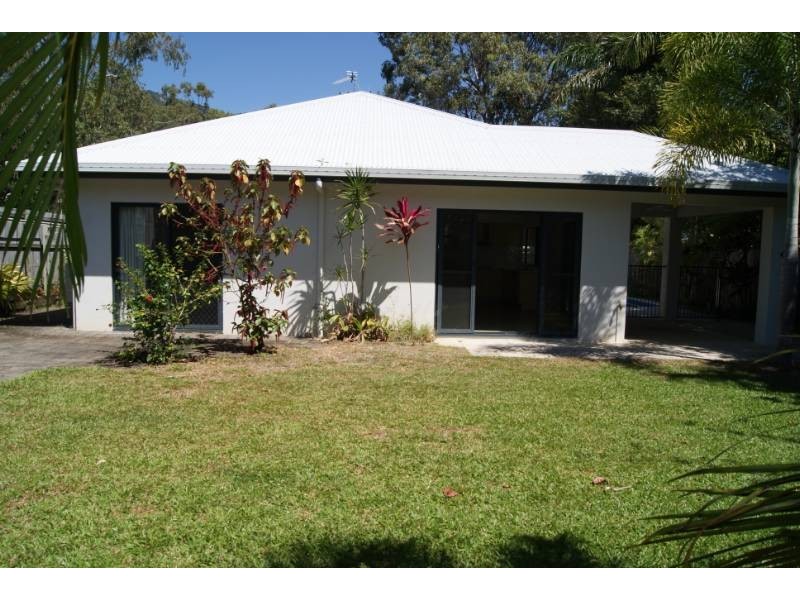 44 Moore Road, Kewarra Beach QLD 4879