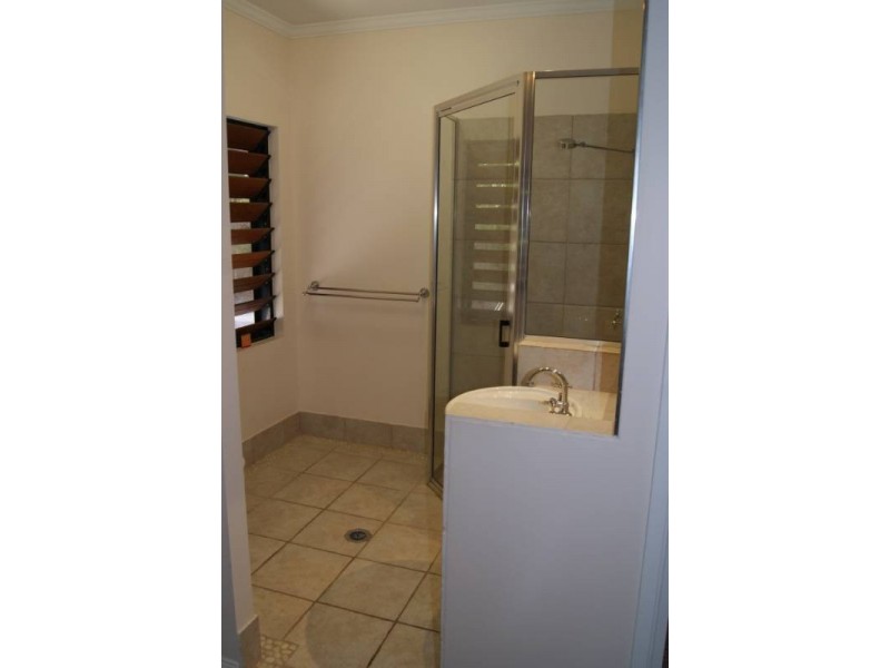 44 Moore Road, Kewarra Beach QLD 4879