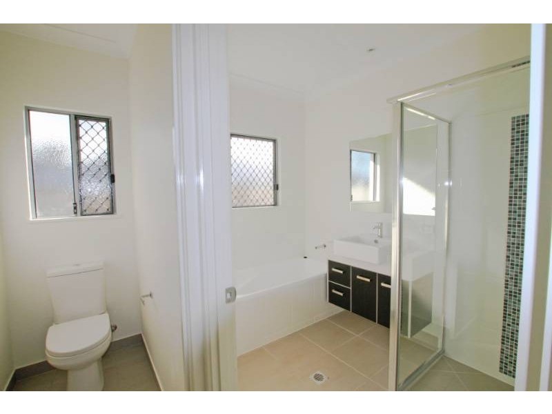 42 Fossilbrook Bend, Trinity Park QLD 4879