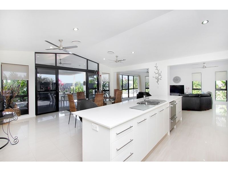 7 Hockey Avenue, Smithfield QLD 4878