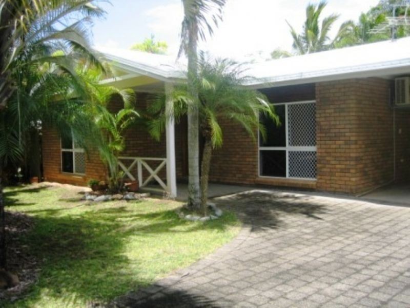 9 Krakatoa Close, Smithfield QLD 4878