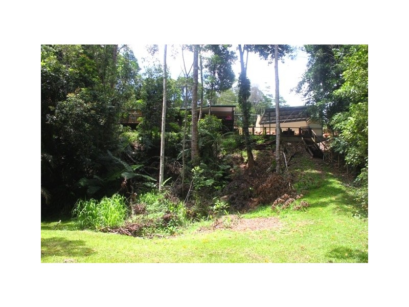 8 Bangalow Place, Kuranda QLD 4881