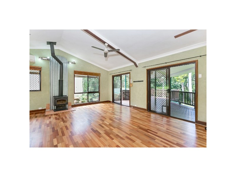 8 Bangalow Place, Kuranda QLD 4881