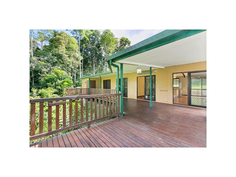 8 Bangalow Place, Kuranda QLD 4881