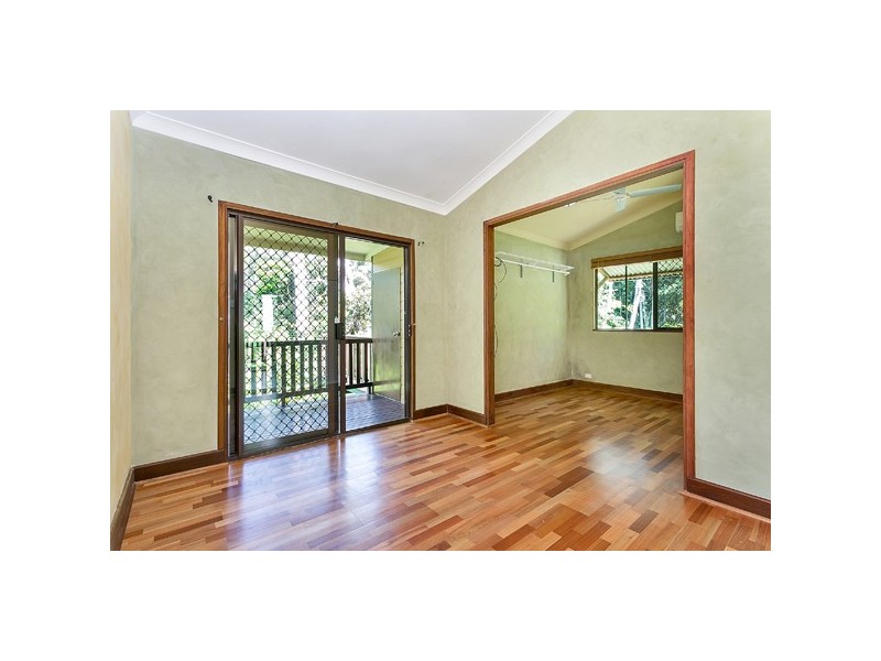 8 Bangalow Place, Kuranda QLD 4881