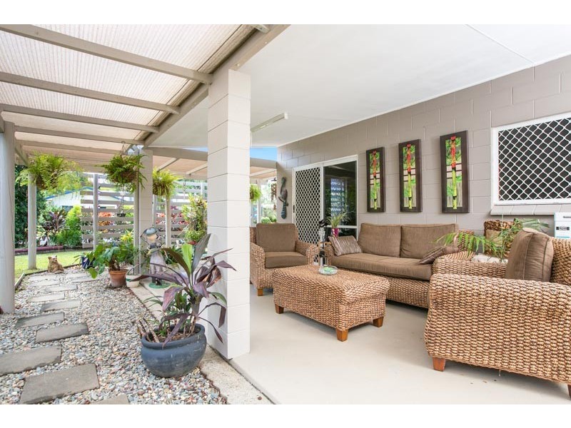 19 Atlas Close, Smithfield QLD 4878