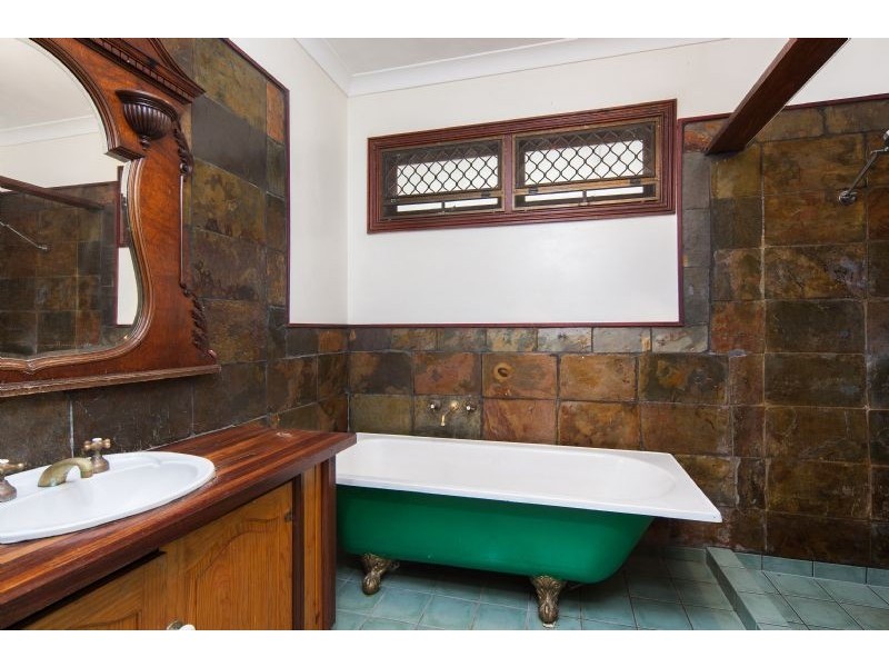 Clifton Beach QLD 4879