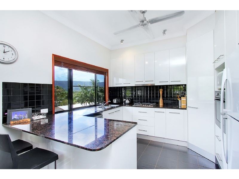 Trinity Beach QLD 4879